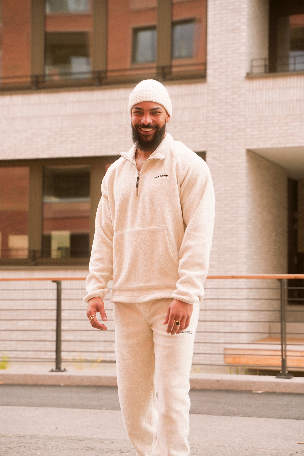 Les Deux Duncan Pile Sweatpants Ivory TWOJAYS