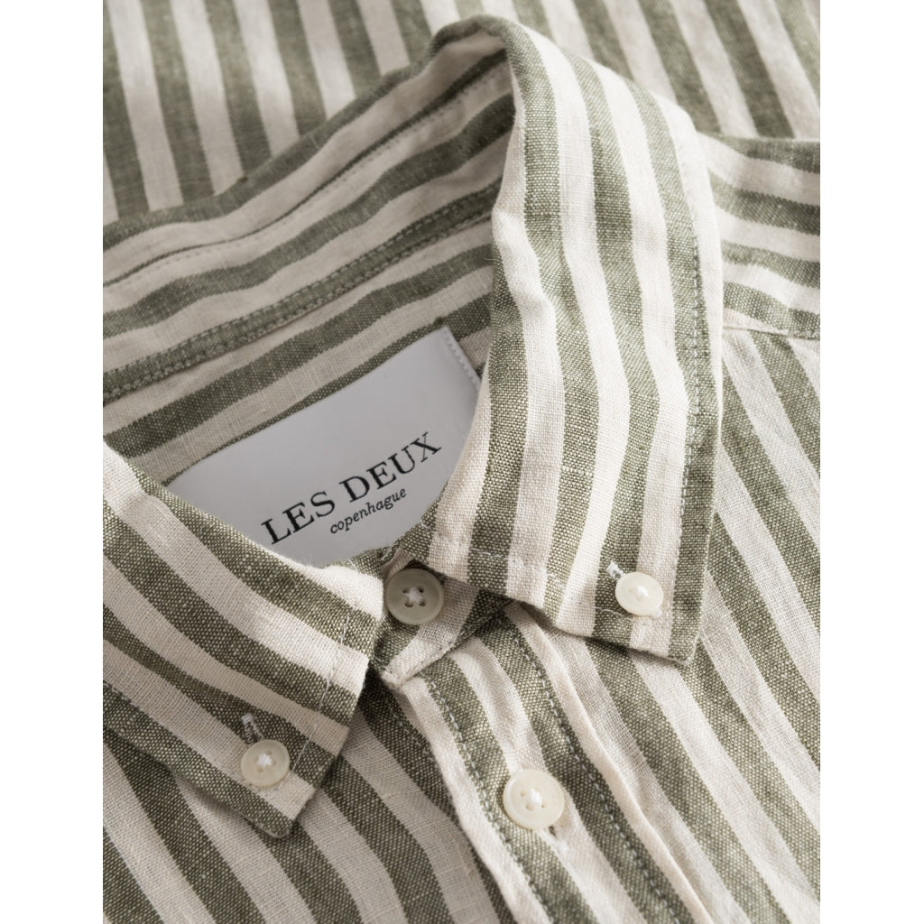 Les Deux Kris Leinen Kurzarmhemd Ivory / Olive Night TWOJAYS